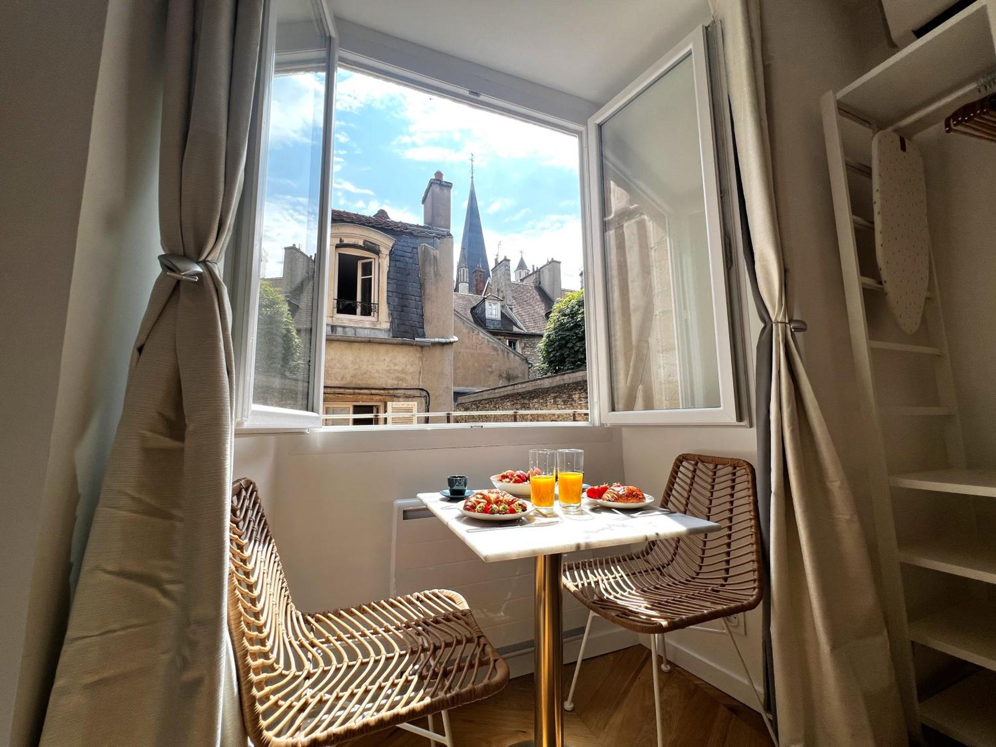 Le Petit Palais Notre Dame - Heart Of Dijon - With Ac Apartment ภายนอก รูปภาพ